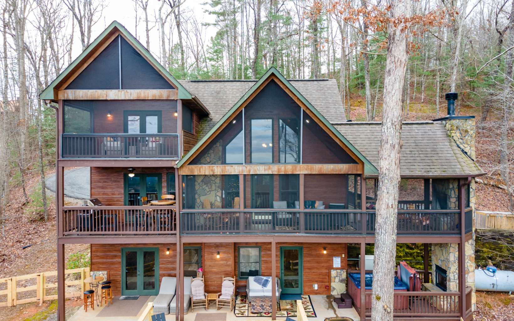 733 Raccoon Road