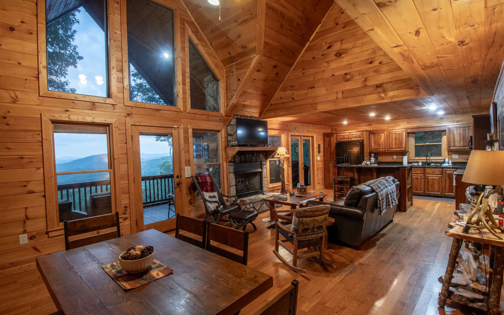 733 Raccoon Road