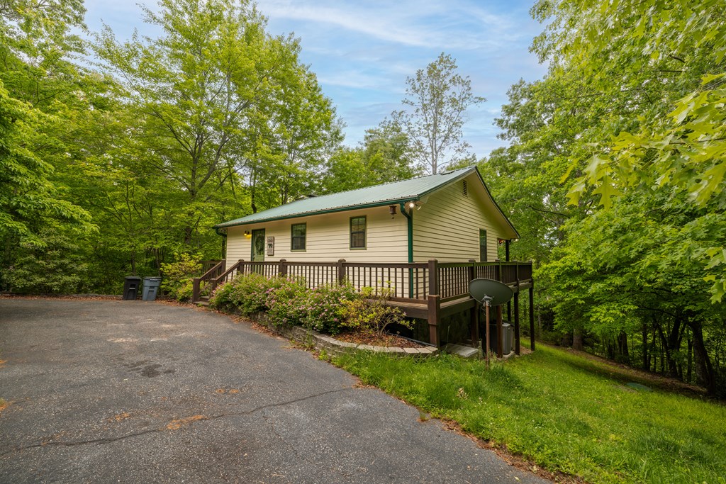 80 Songbird Ave