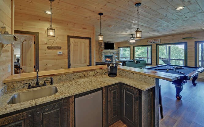 356 Mountain Trace