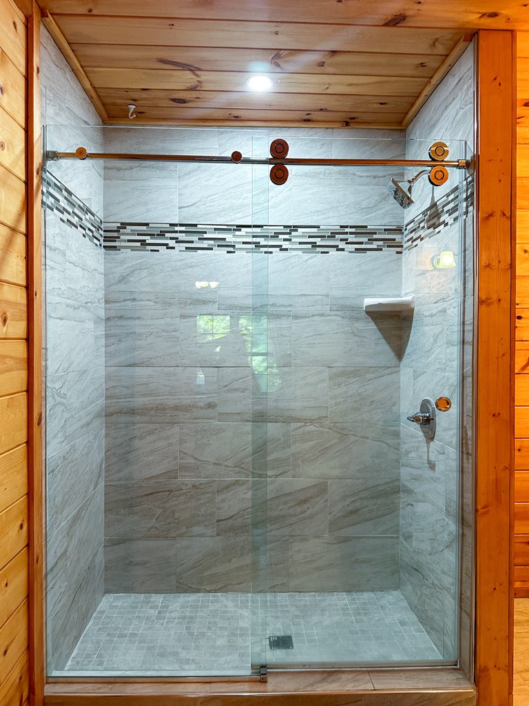 423 Laurel Creek Road