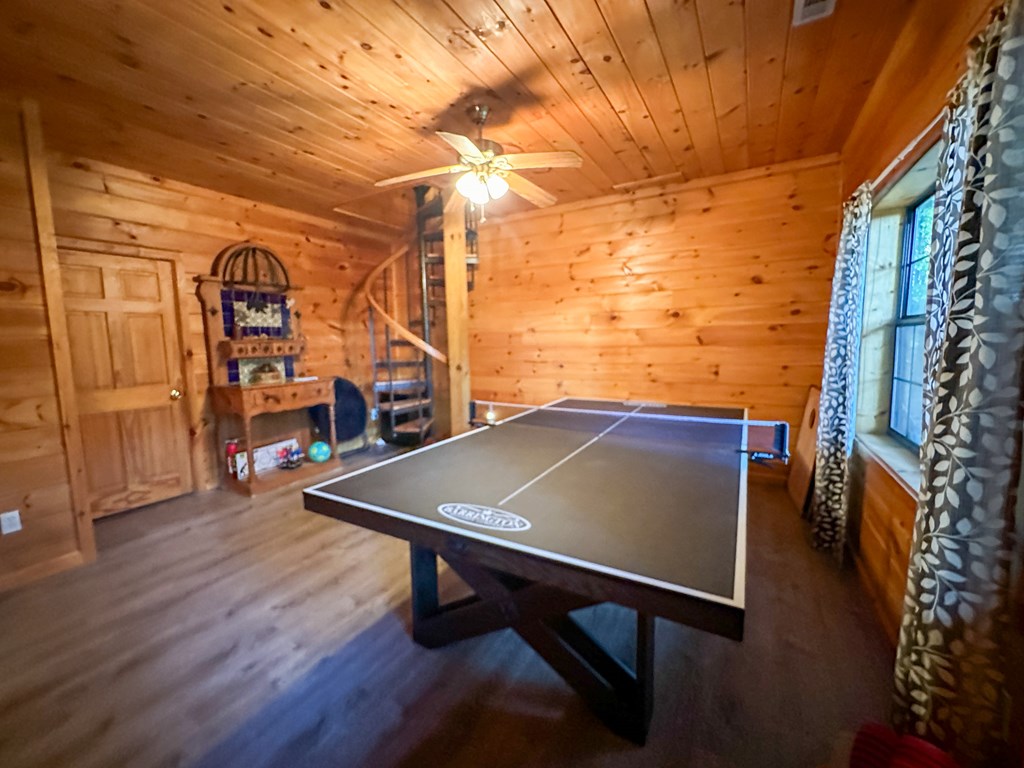423 Laurel Creek Road