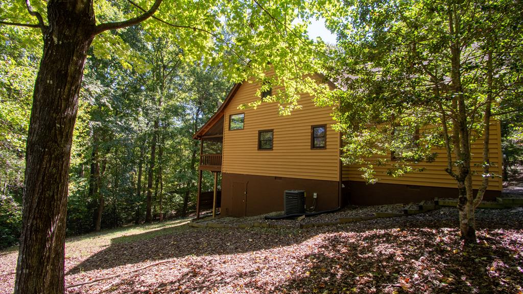 328 Sharp Top Circle