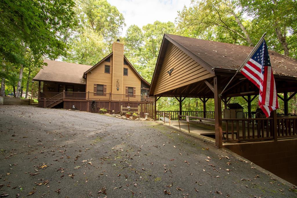 328 Sharp Top Circle