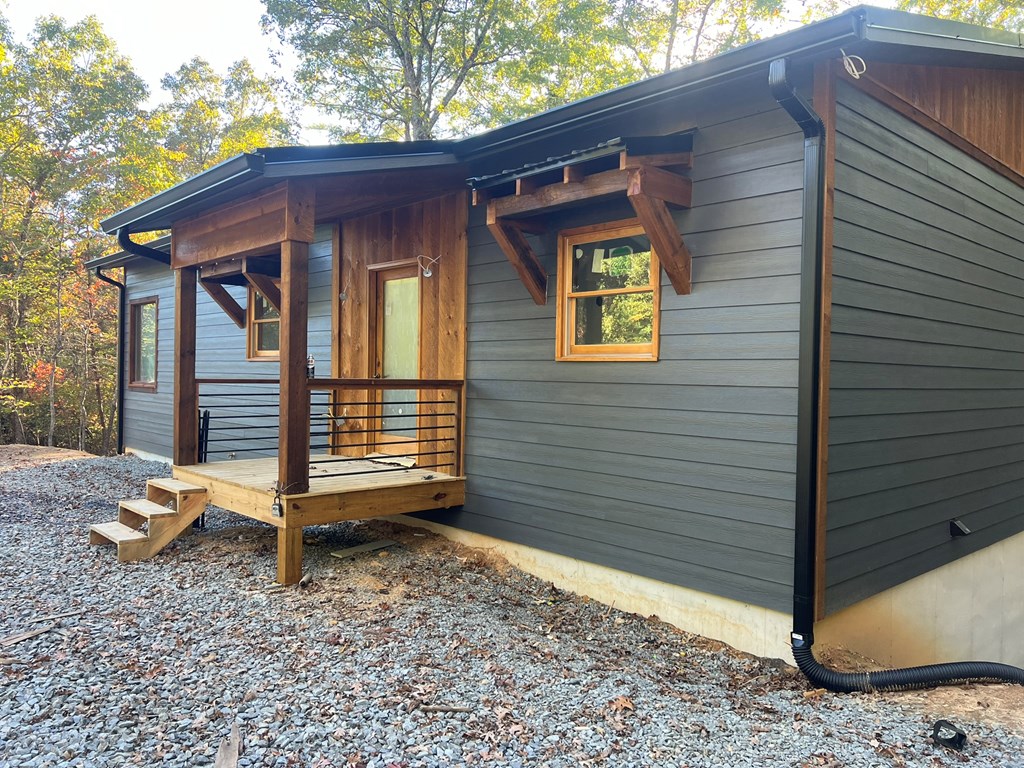 251 Pine Lane