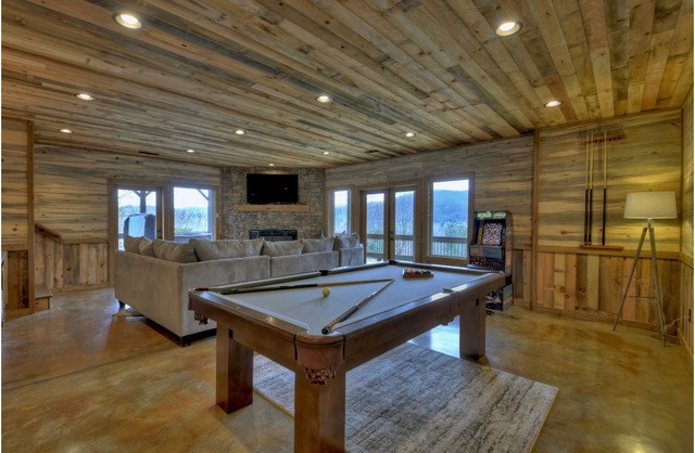 435 Foster Cove Road