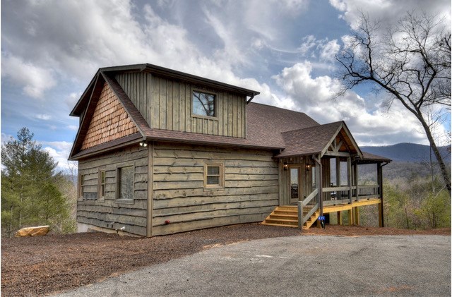 435 Foster Cove Road