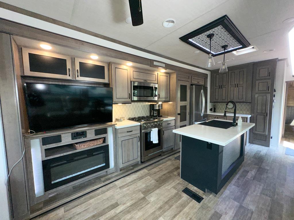 284 Vista Circle