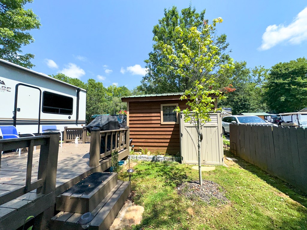 284 Vista Circle