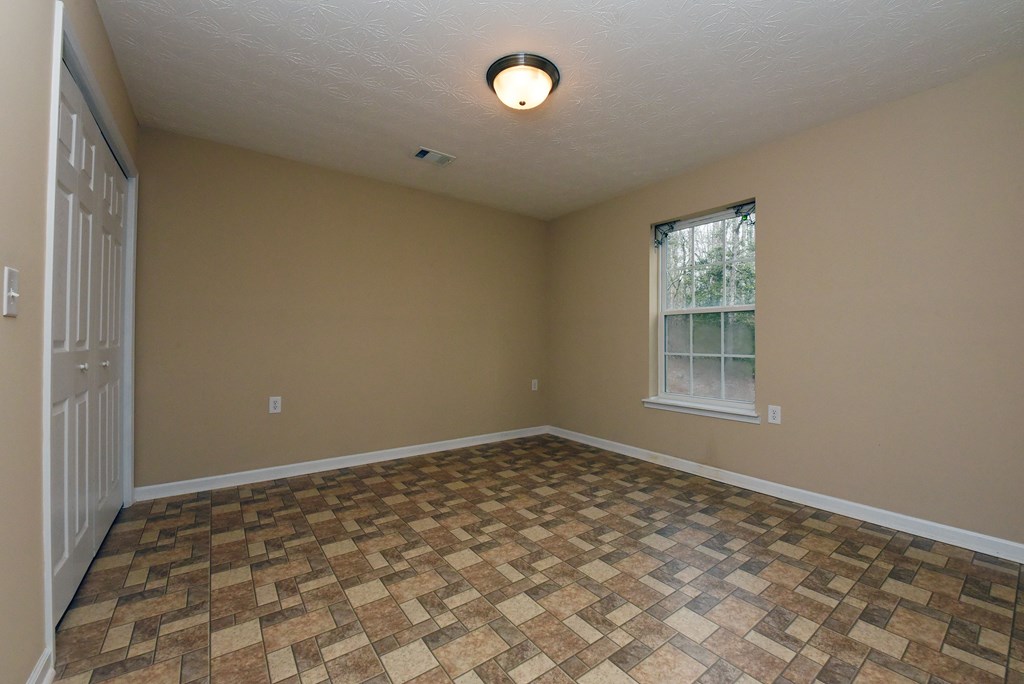 600 Indian Trail