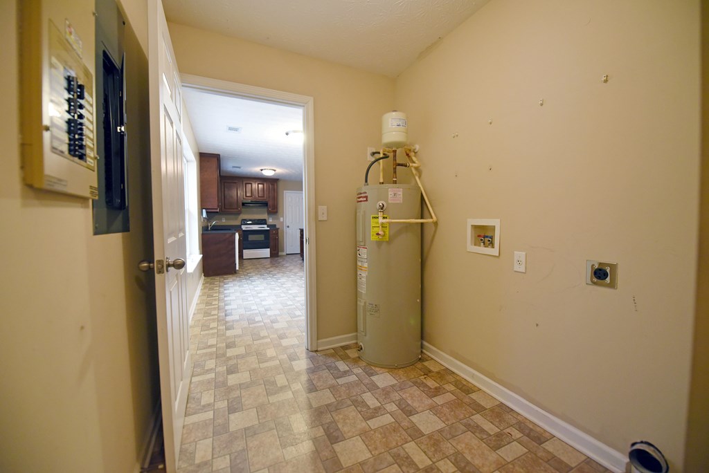 600 Indian Trail