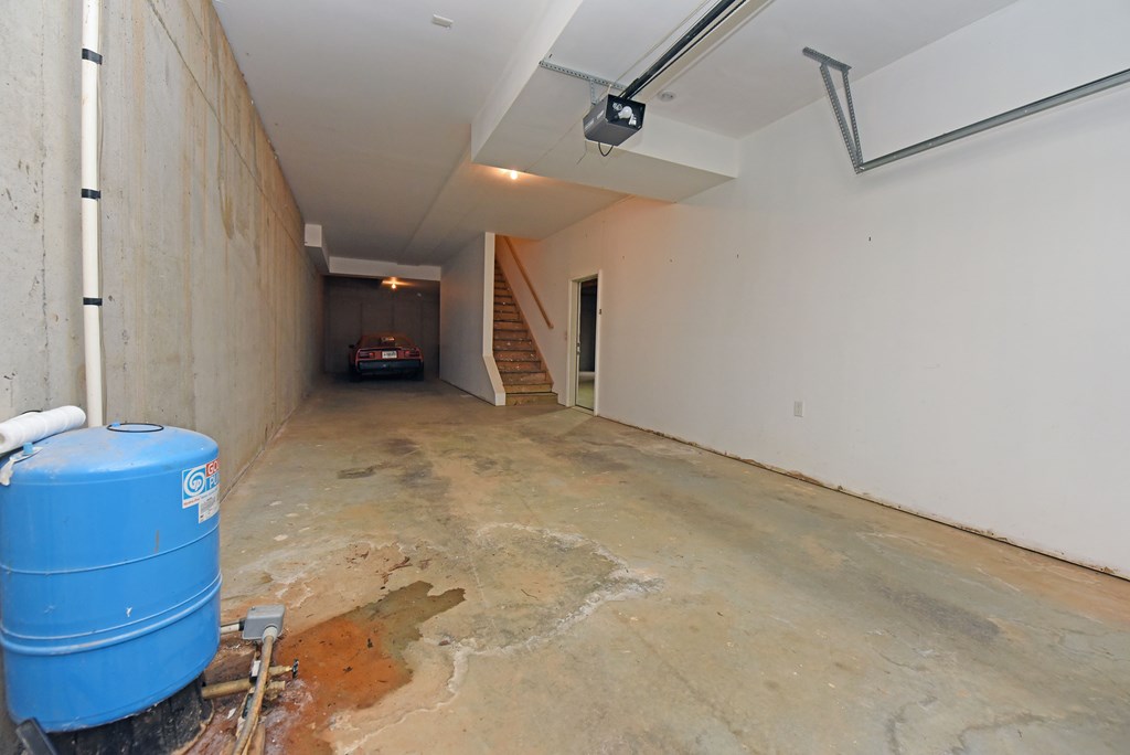 600 Indian Trail
