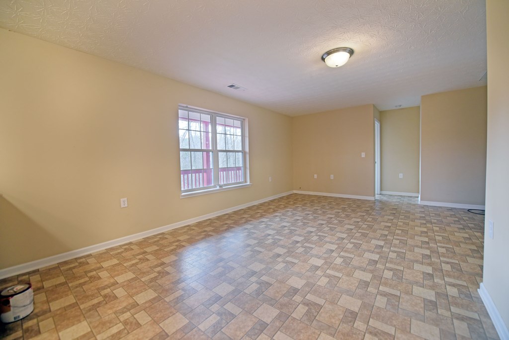600 Indian Trail