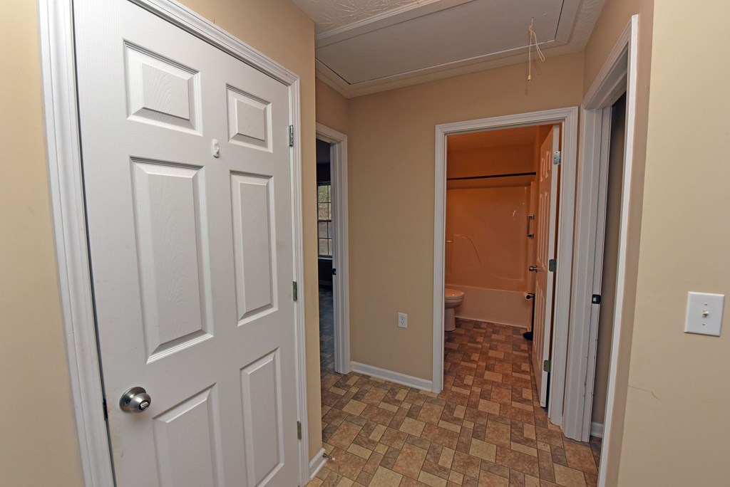 600 Indian Trail