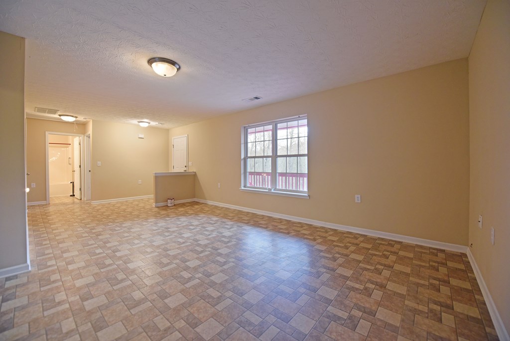 600 Indian Trail
