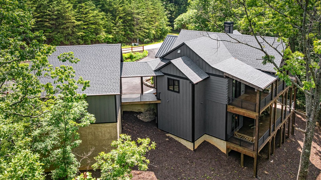 453 Settlers Ridge Road