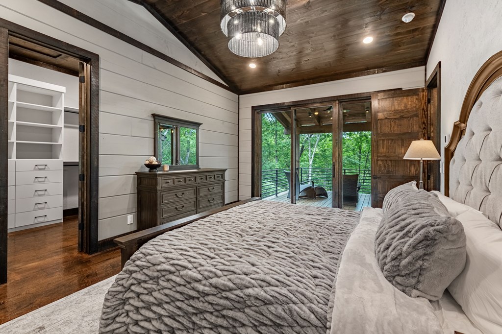453 Settlers Ridge Road