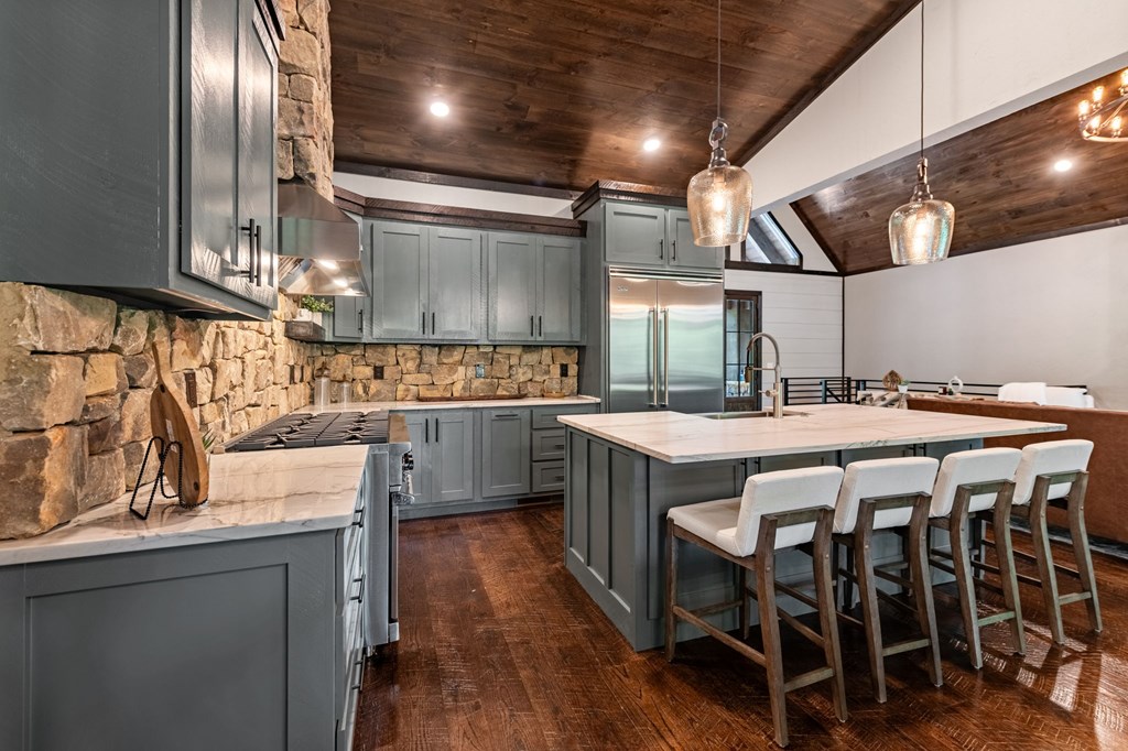 453 Settlers Ridge Road