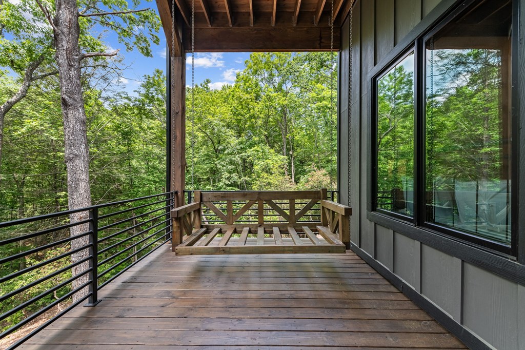 453 Settlers Ridge Road