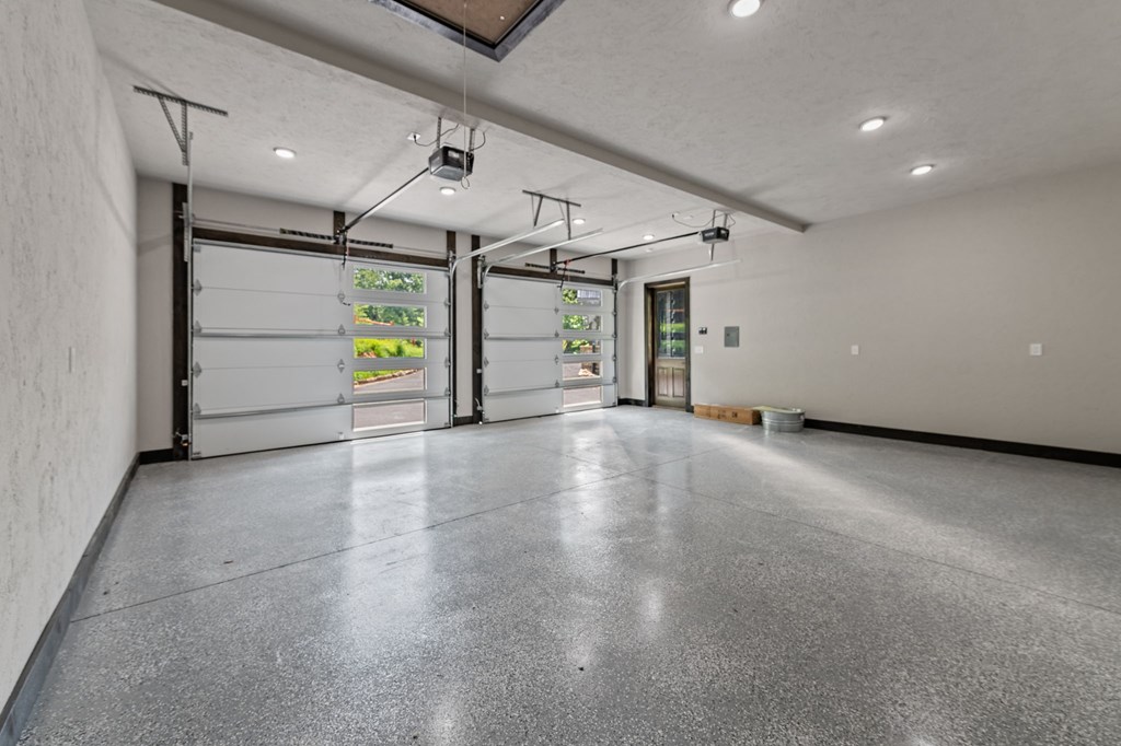 453 Settlers Ridge Road