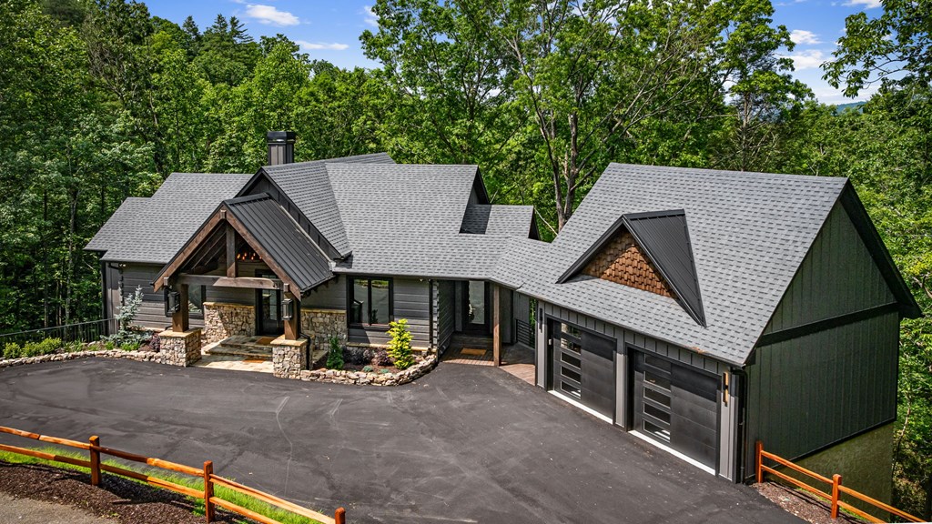 453 Settlers Ridge Road
