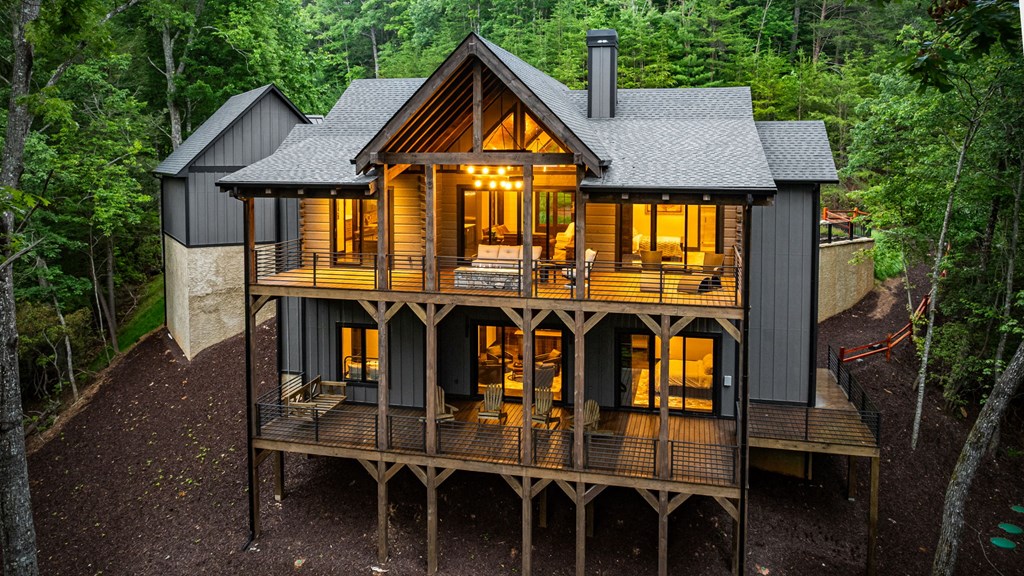 453 Settlers Ridge Road