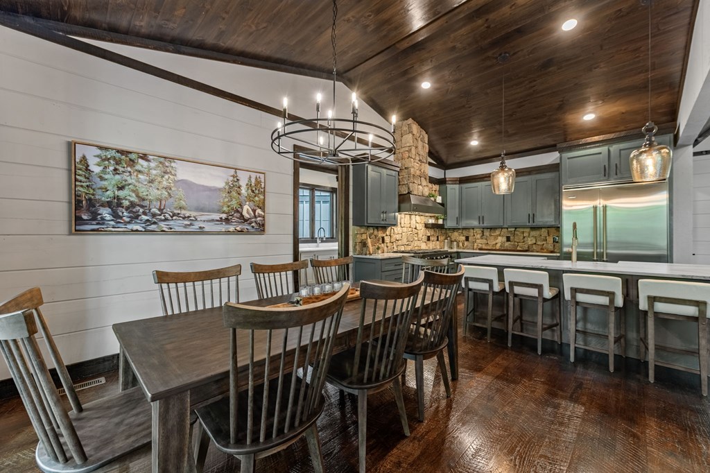 453 Settlers Ridge Road