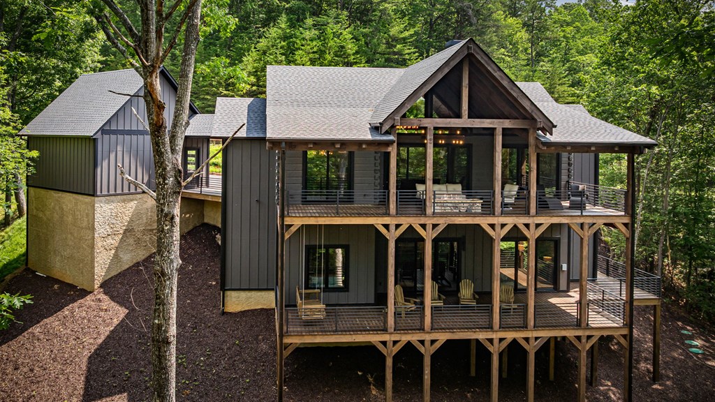 453 Settlers Ridge Road