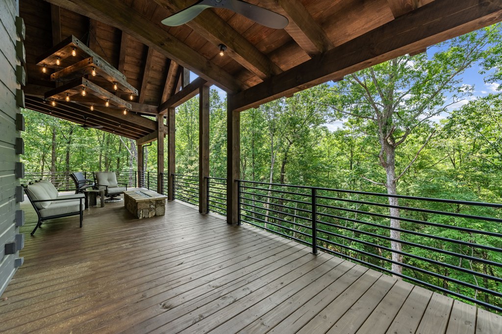 453 Settlers Ridge Road