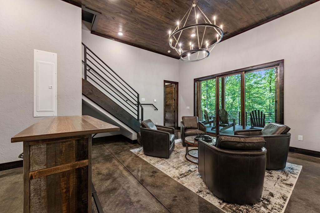 453 Settlers Ridge Road