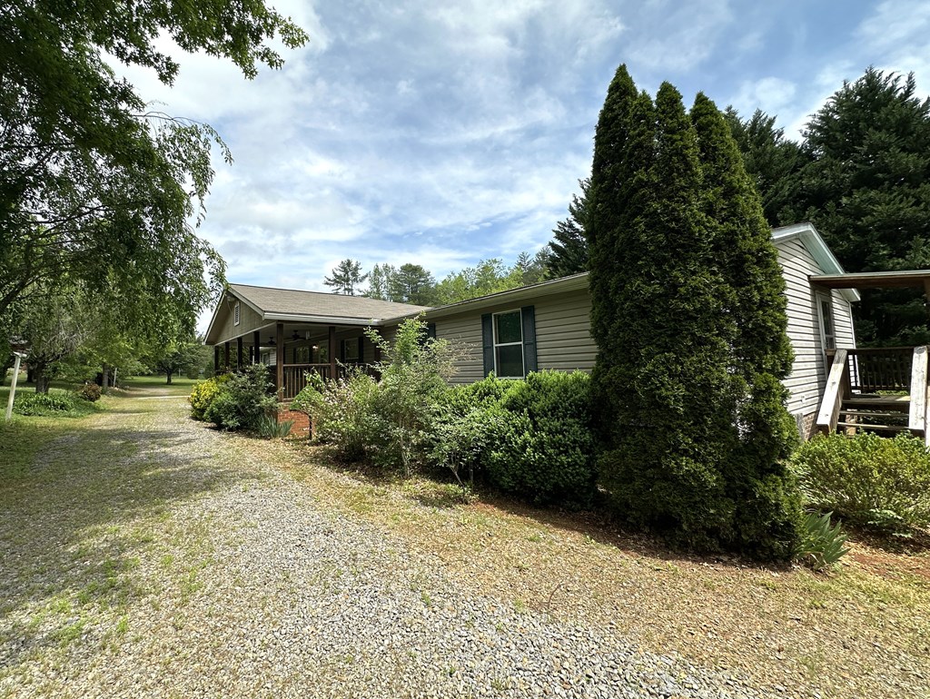 493 Fall Branch Road
