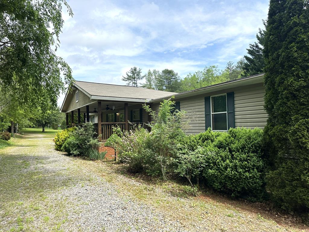 493 Fall Branch Road
