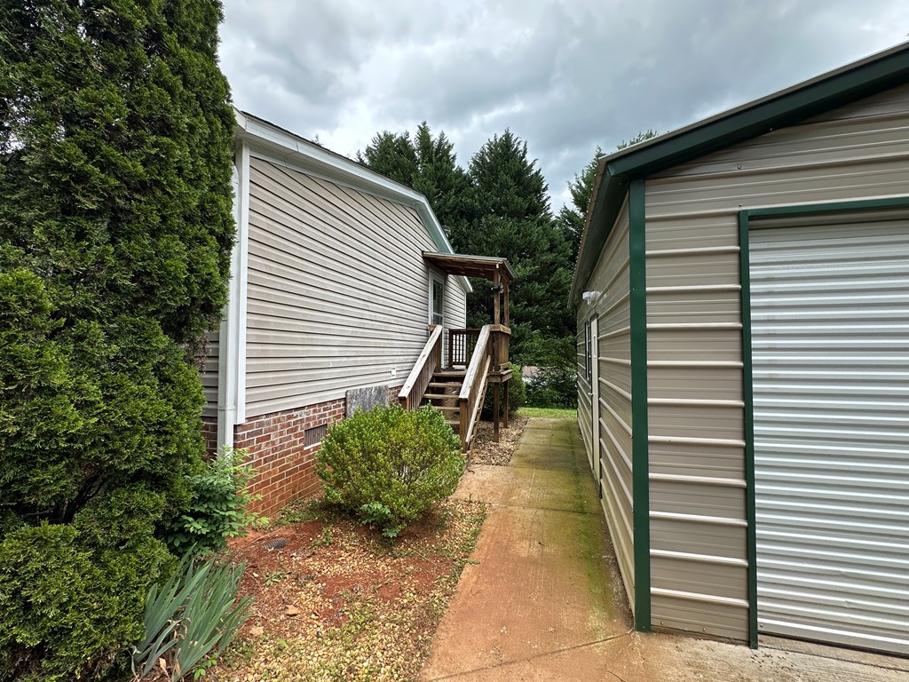 493 Fall Branch Road