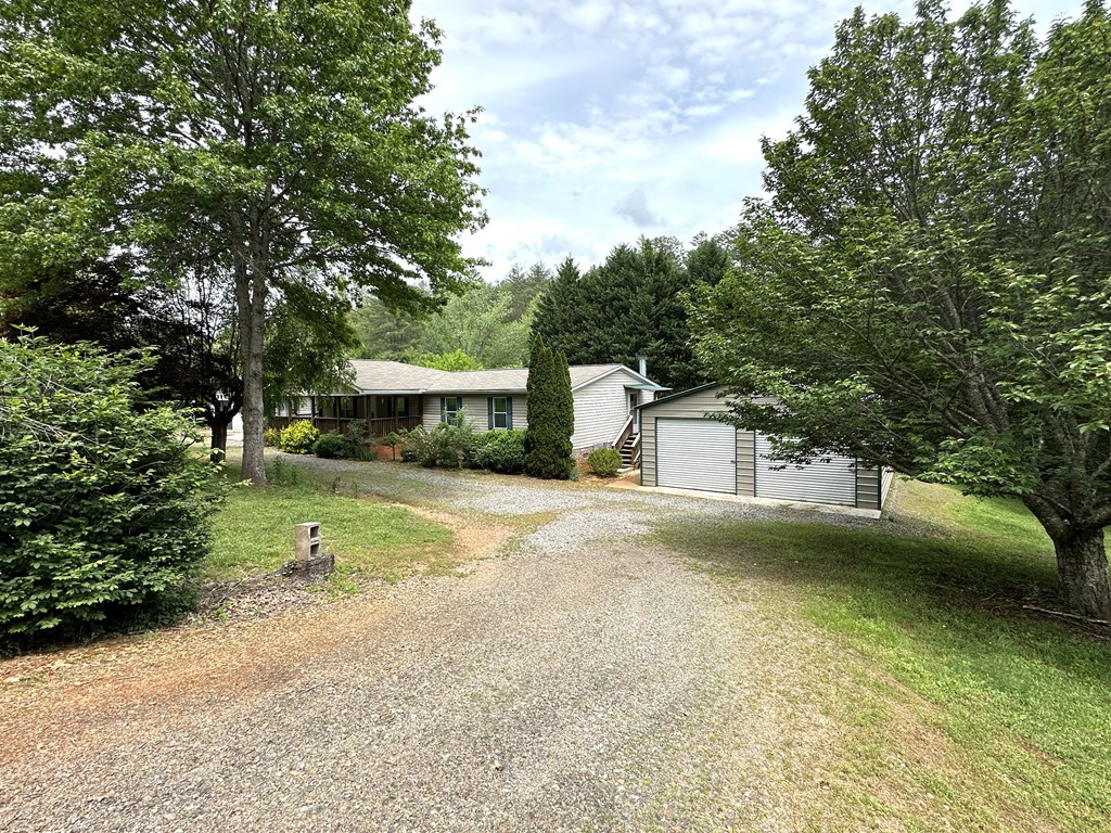 493 Fall Branch Road