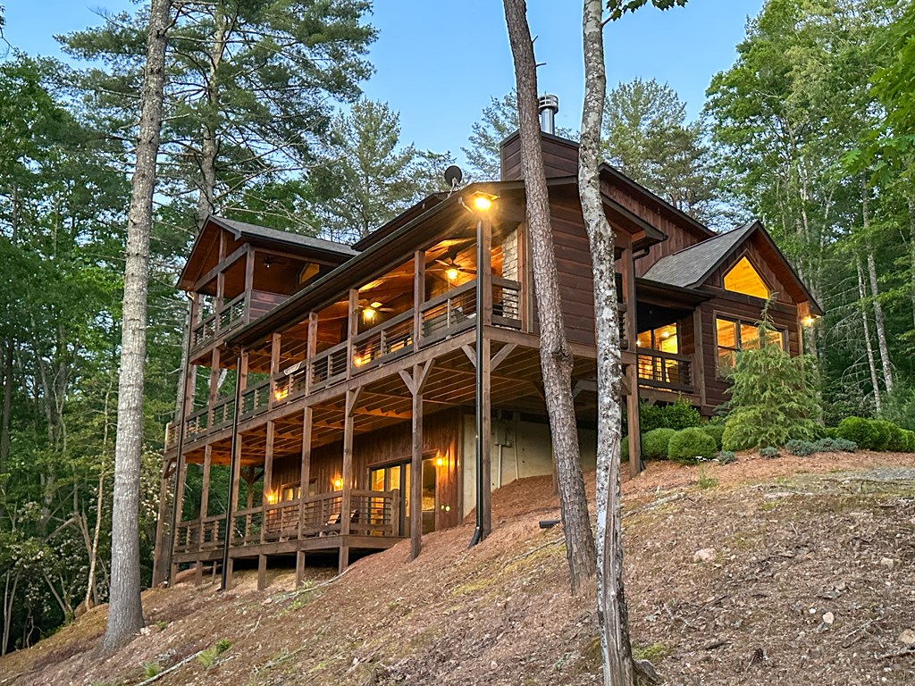 340 Hooch Holler Lane
