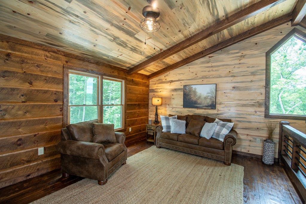 340 Hooch Holler Lane