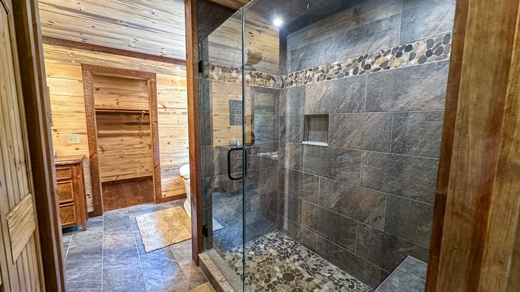 340 Hooch Holler Lane