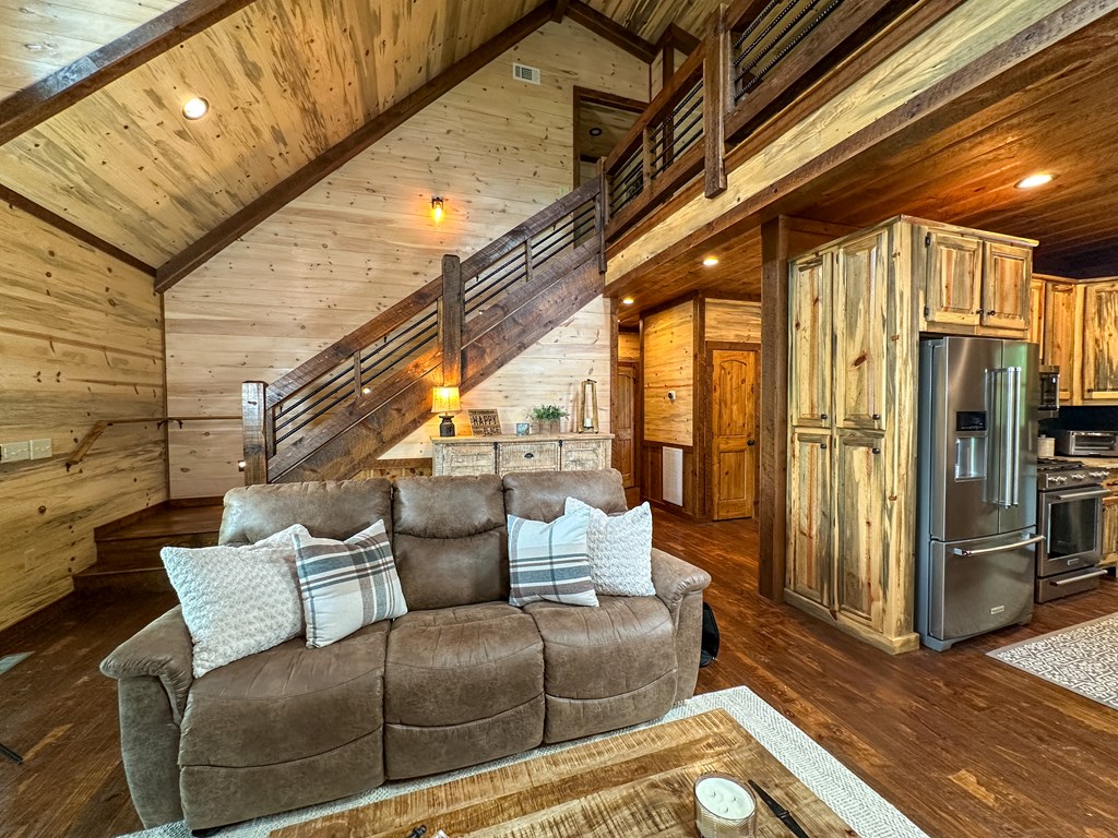 340 Hooch Holler Lane