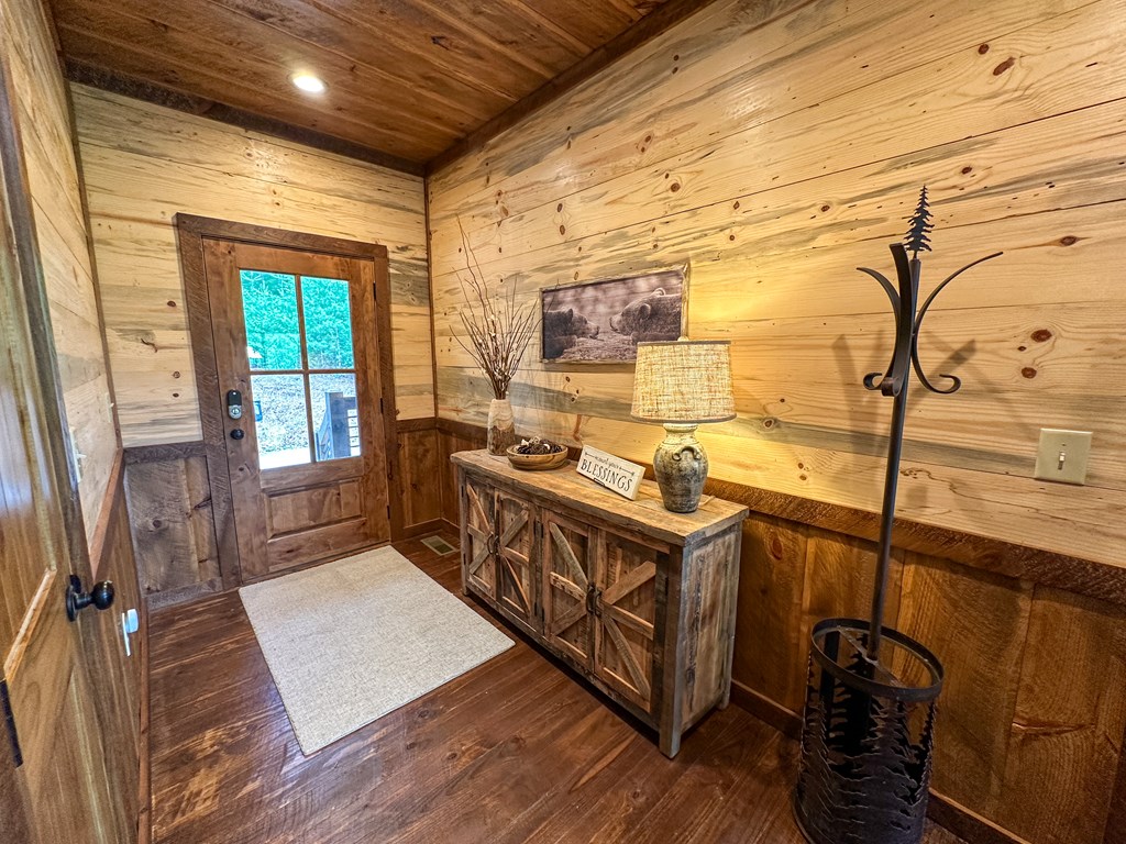 340 Hooch Holler Lane