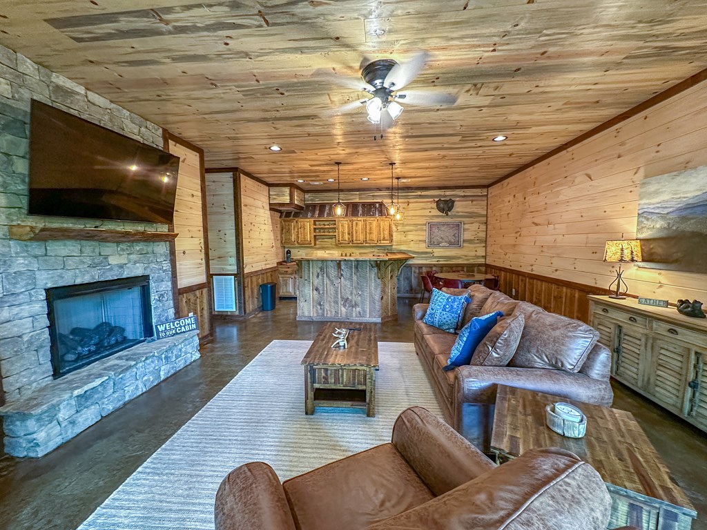 340 Hooch Holler Lane