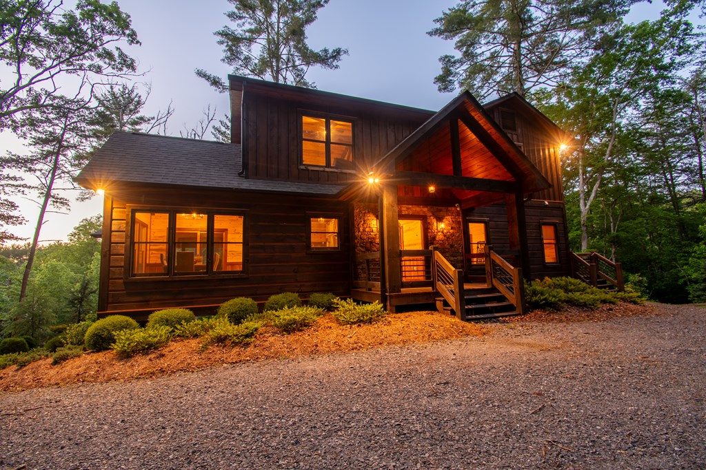 340 Hooch Holler Lane