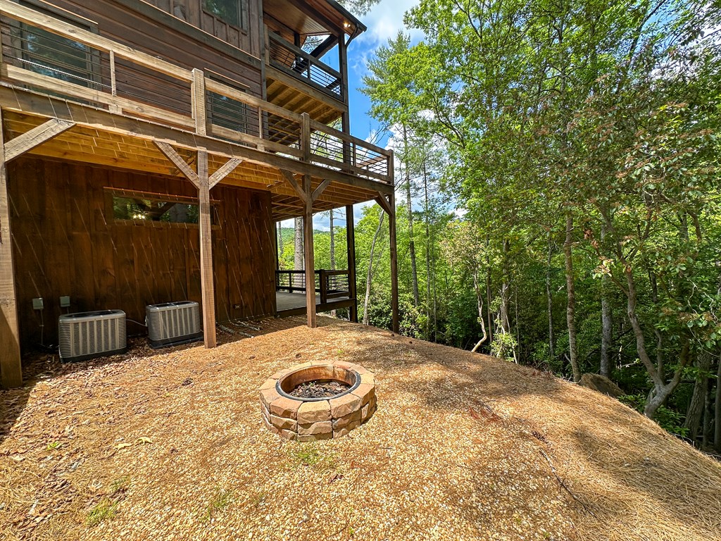 340 Hooch Holler Lane