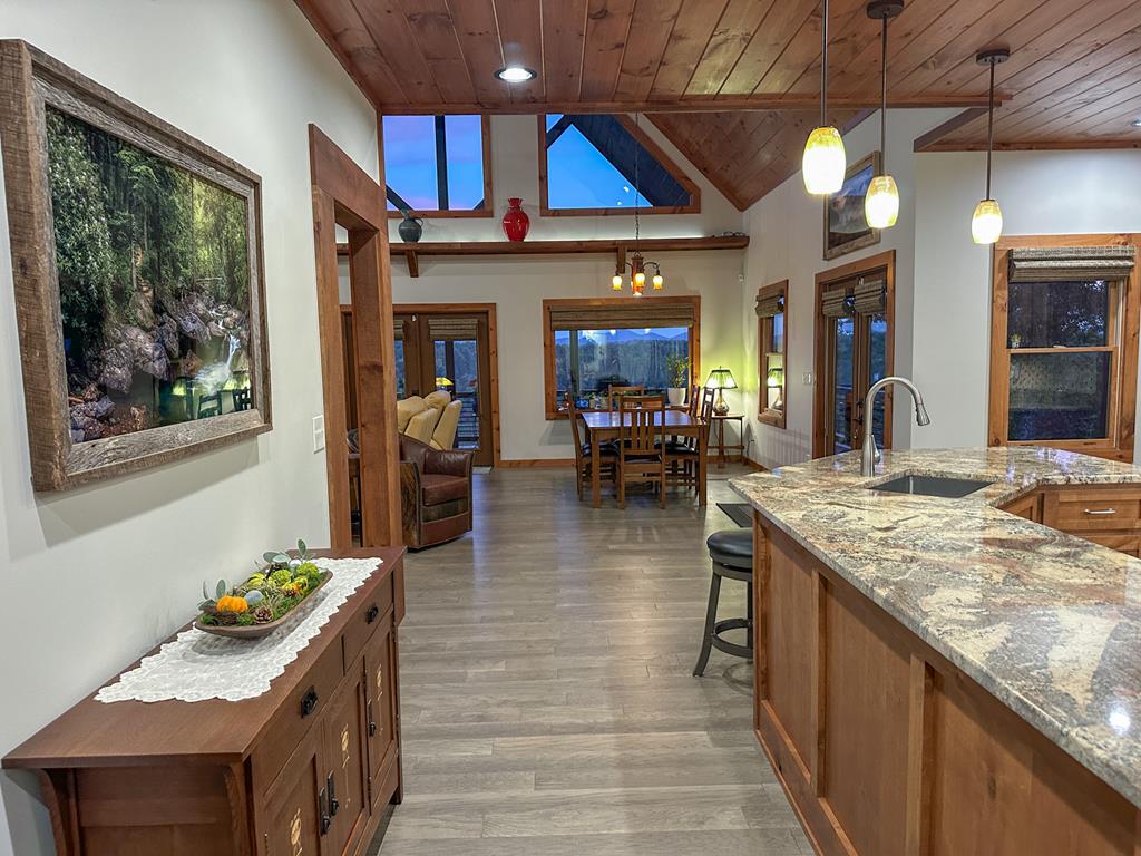 101 Toccoa Vista Lane