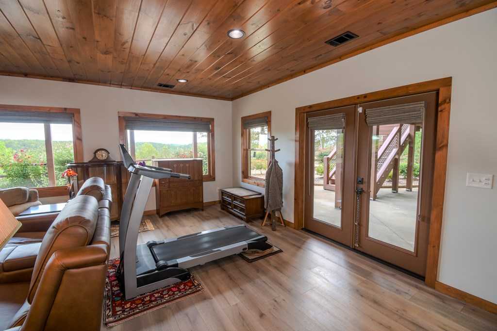 101 Toccoa Vista Lane