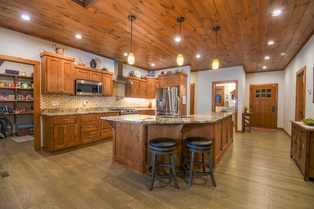 101 Toccoa Vista Lane