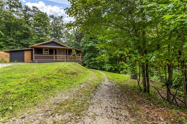 1519 Tipton Springs Road