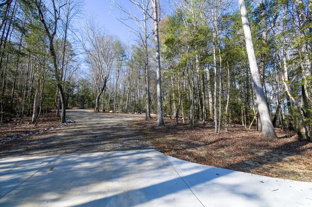 167 Happy Valley Lane