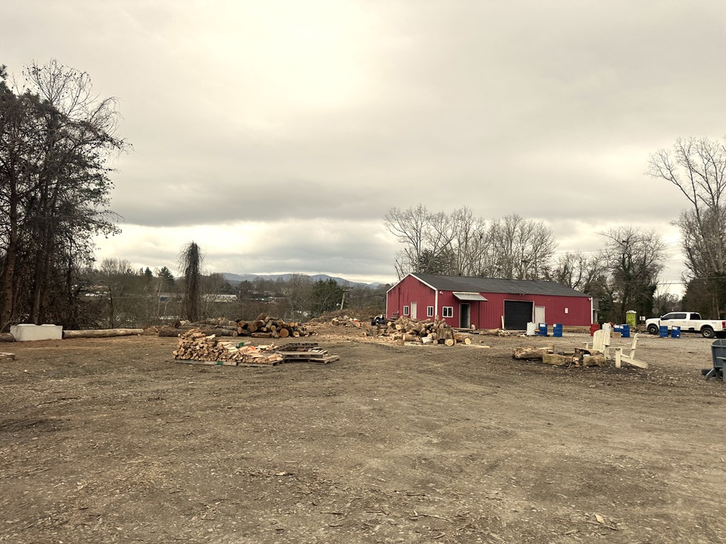 4266 Appalachian Hwy 515