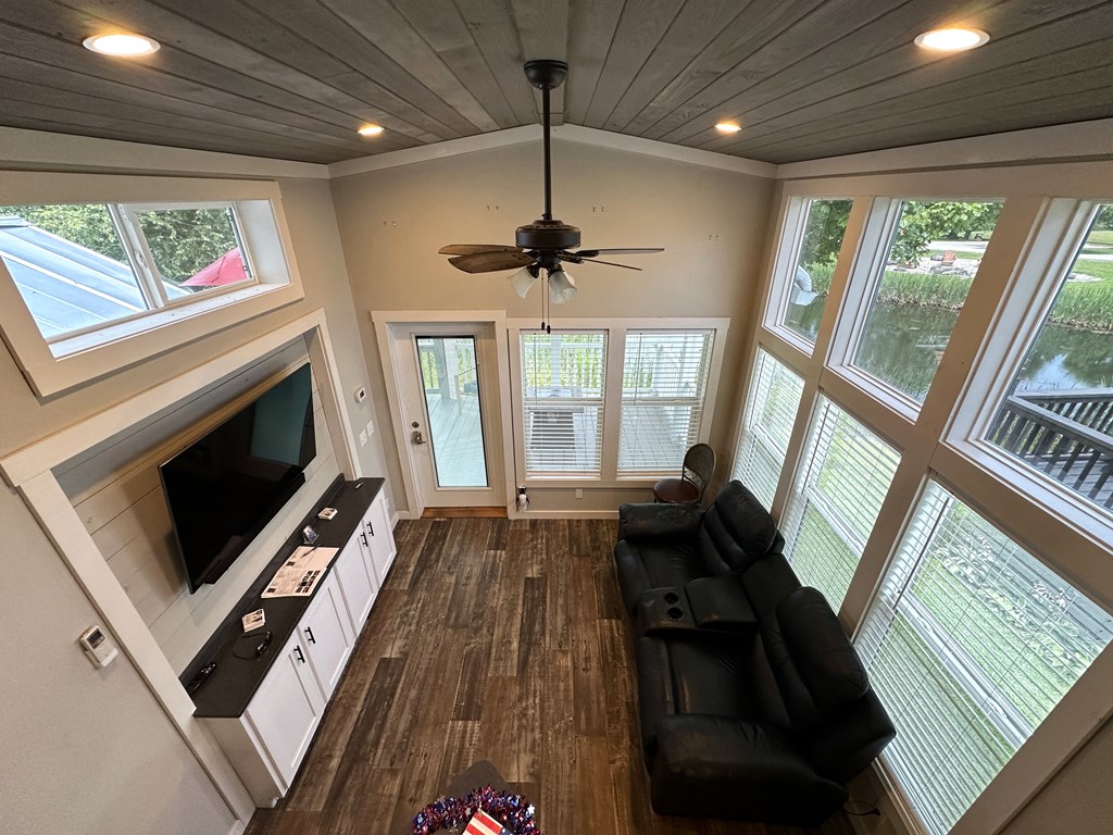 8 Mountain Meadows Drive