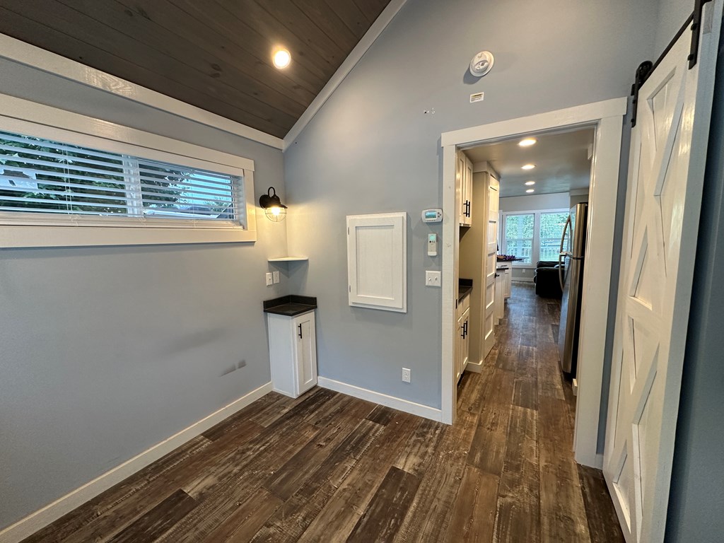 8 Mountain Meadows Drive